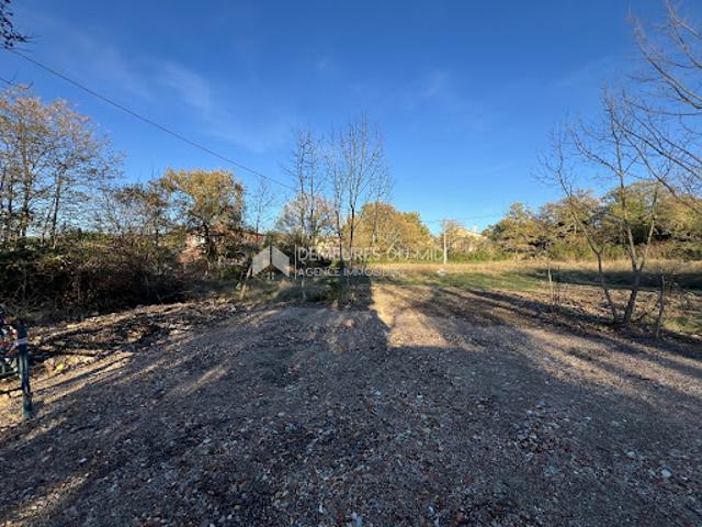Vente Terrain 1089 m2 Sauve