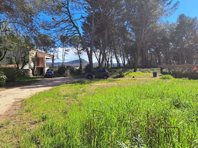 Vente Terrain 1100 m2 Ventabren
