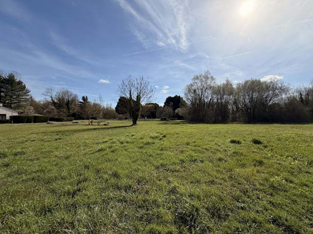 Vente Terrain 11200 m2 Bruyères et Montbérault