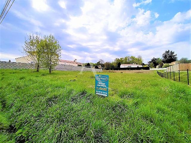 Vente Terrain 1120 m2 Saintes