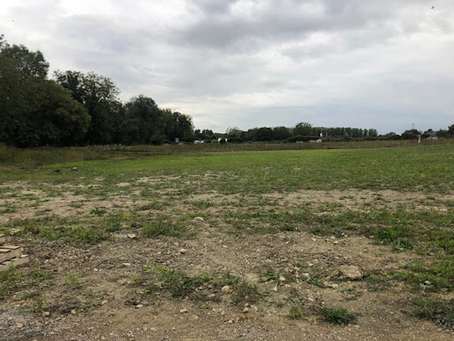 Vente Terrain 1140 m2 Montlivault
