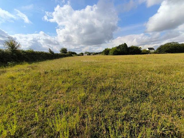 Vente Terrain constructible 1159 m2 Plouguiel