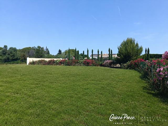 Vente Terrain 1180 m2 Arles