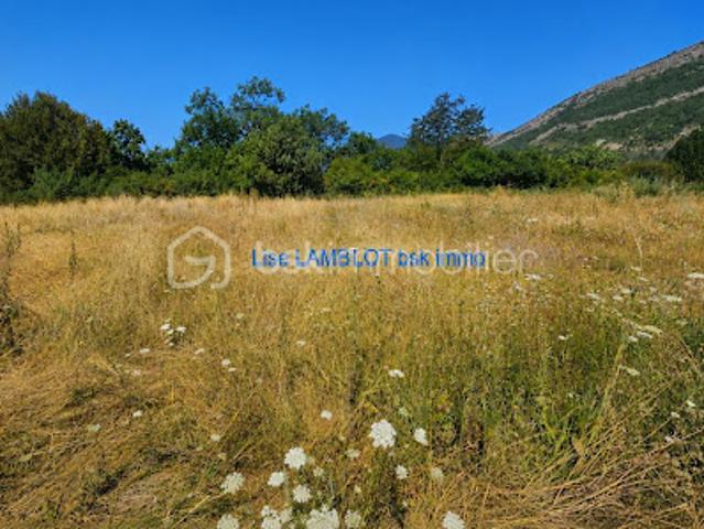 Vente Terrain 1197 m2 La Roche des Arnauds