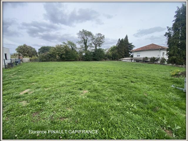 Vente Terrain 1200 m2 Ibos