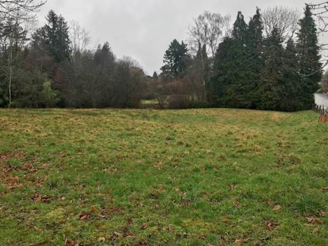 Vente Terrain 1200 m2 Saint Sornin Lavolps