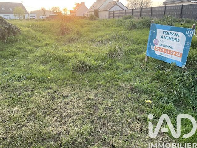 Vente Terrain 1200 m2 Runan