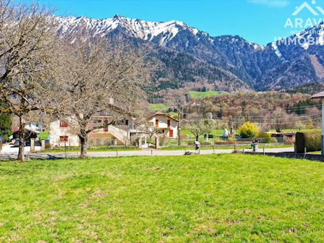 Vente Terrain 1218 m2 Faverges Seythenex