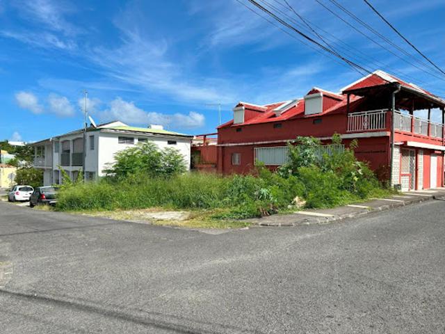 Vente Terrain 121 m2 Saint François