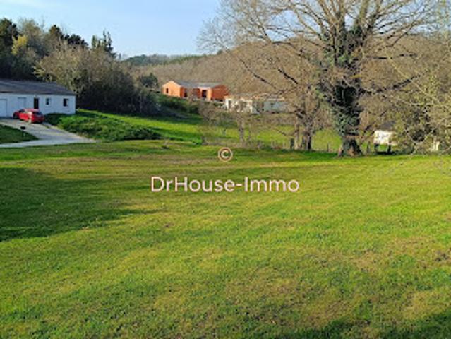 Vente Terrain 1255 m2 Notre Dame de Sanilhac