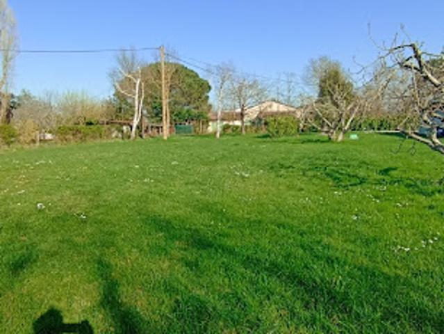 Vente Terrain 1275 m2 Lasserre