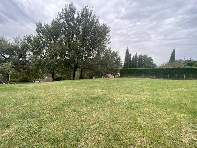 Vente Terrain 1281 m2 Burlats
