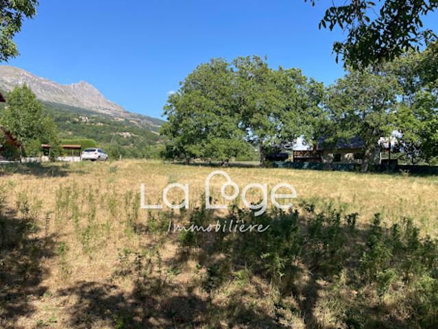 Vente Terrain 1310 m2 Chorges