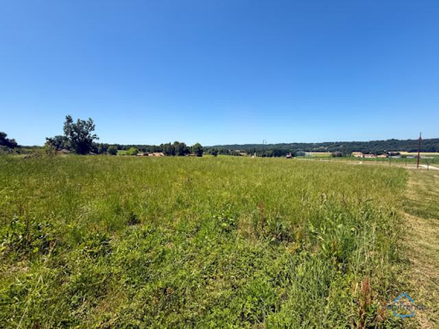 Vente Terrain 1335 m2 Bernède