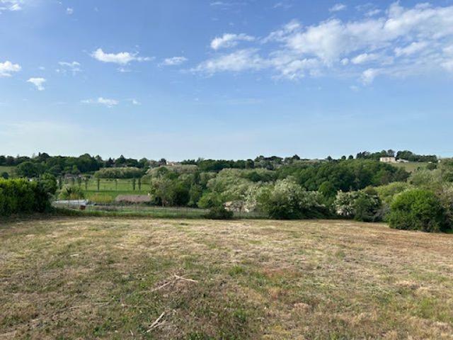 Vente Terrain 1350 m2 Baurech
