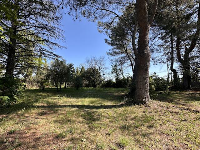 Vente Terrain 1357 m2 Aix en Provence