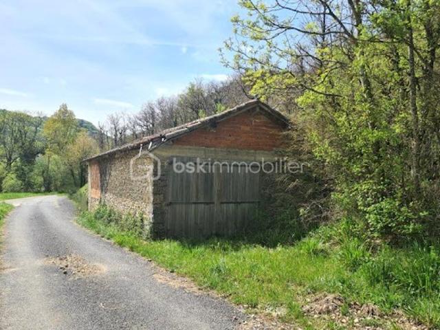 Vente Terrain 13885 m2 Cornus
