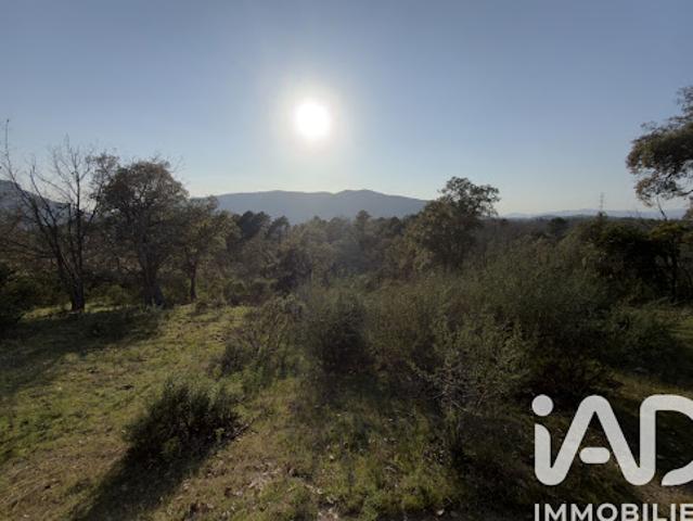 Vente Terrain 13927 m2 Bagnols en Forêt