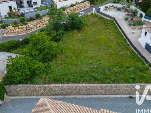 Vente Terrain 1 366 m²