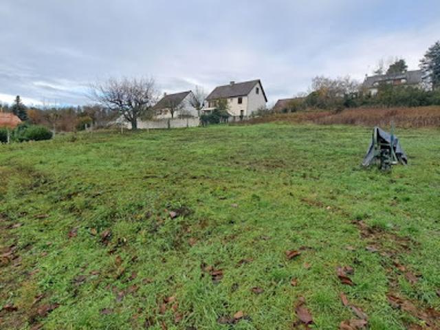 Vente Terrain 2410 m2 Pasly