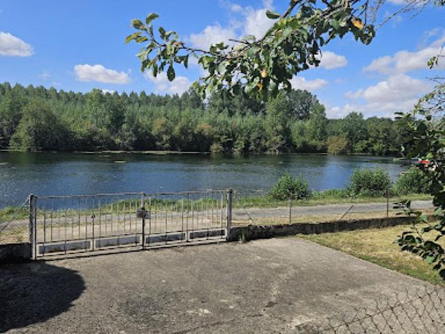 Vente Terrain 241 m2 Armeau
