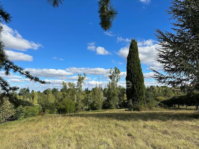 Vente Terrain 2497 m2 Auch