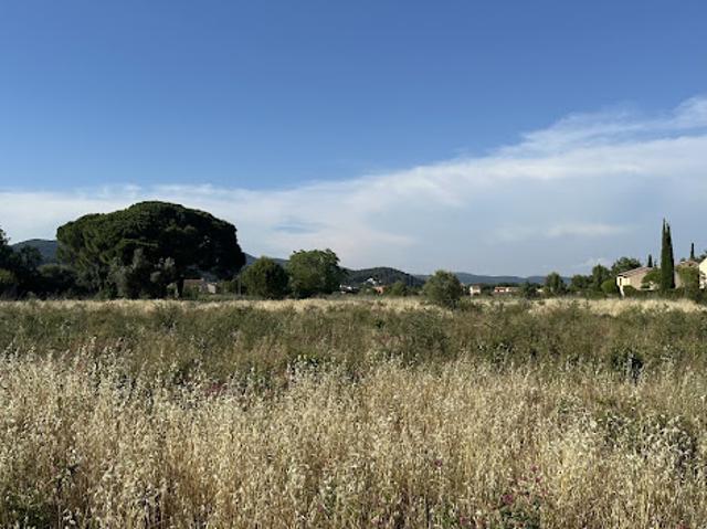 Vente Terrain 265 m2 Cuers