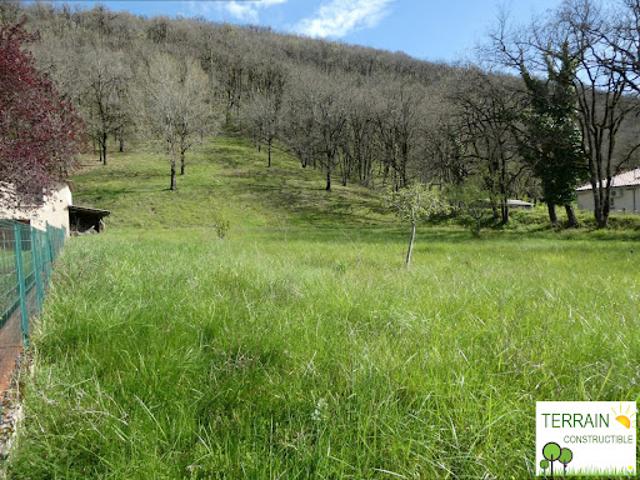 Vente Terrain 2820 m2 Varen