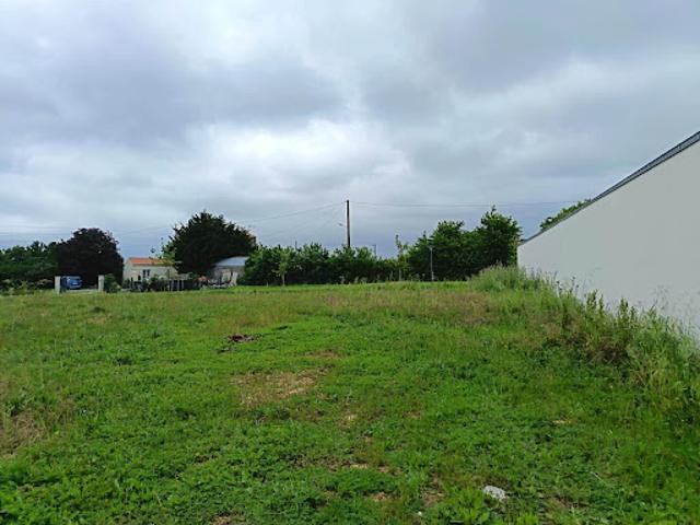 Vente Terrain 292 m2 Le Thou