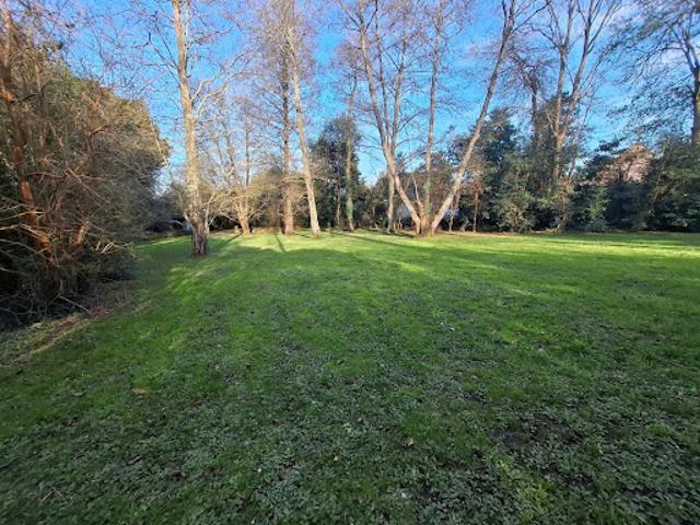 Vente Terrain constructible 2000 m2 Arzon