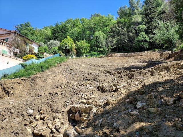 Vente Terrain 2033 m2 Châteauneuf Grasse