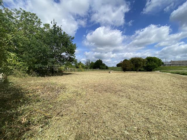 Vente Terrain 2052 m2 La Riche