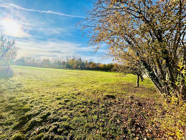 Vente Terrain 2087 m2 Neuvy