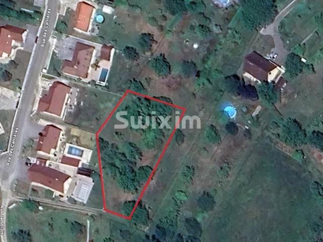 Vente Terrain 2104 m2 Champvans