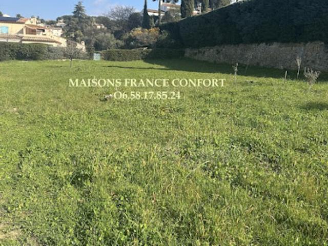 Vente Terrain 2107 m2 Saint Cyr sur Mer