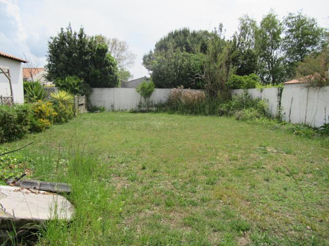 Vente Terrain 212 m2 Barbâtre