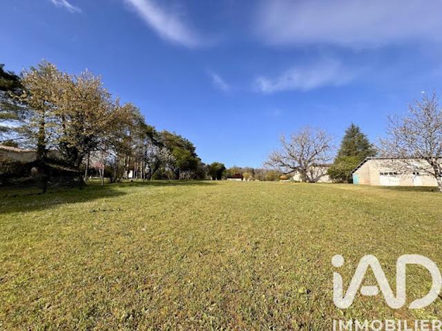Vente Terrain 2347 m2 La Couronne