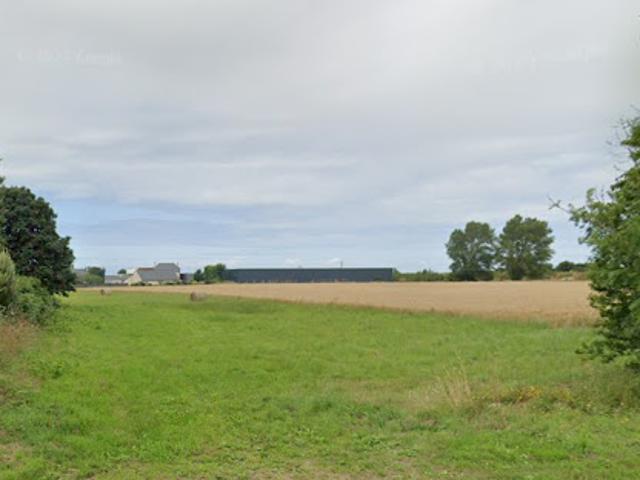 Vente Terrain 341 m2 Henvic