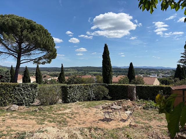Vente Terrain 350 m2 Venelles