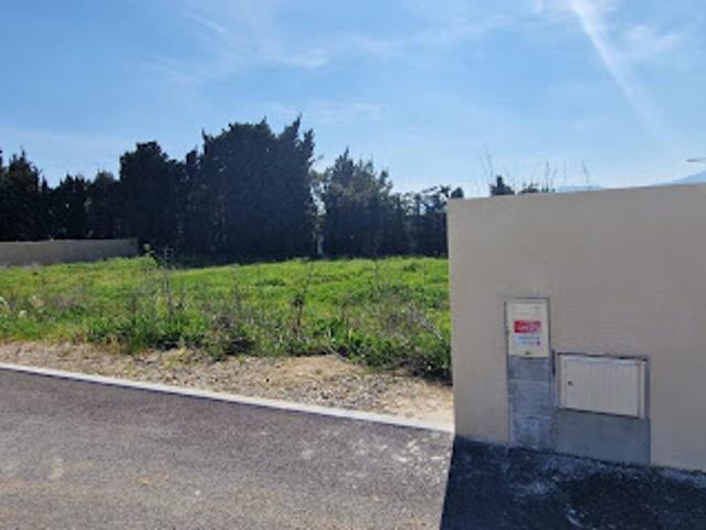 Vente Terrain 354 m2 Elne