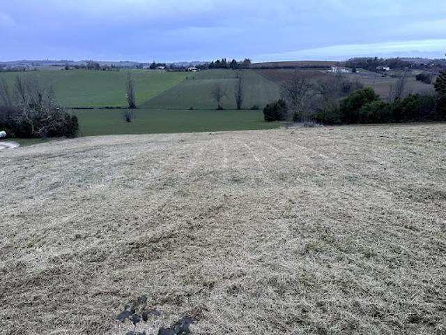 Vente Terrain 3573 m2 Monblanc