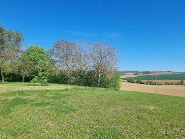 Vente Terrain constructible 3653 m2 Marignac