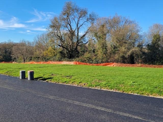 Vente Terrain 370 m2 Saint Etienne de Montluc