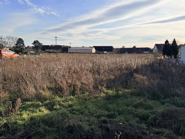 Vente Terrain 376 m2 Houssen
