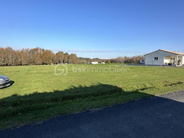 Vente Terrain 3800 m2 Clérac