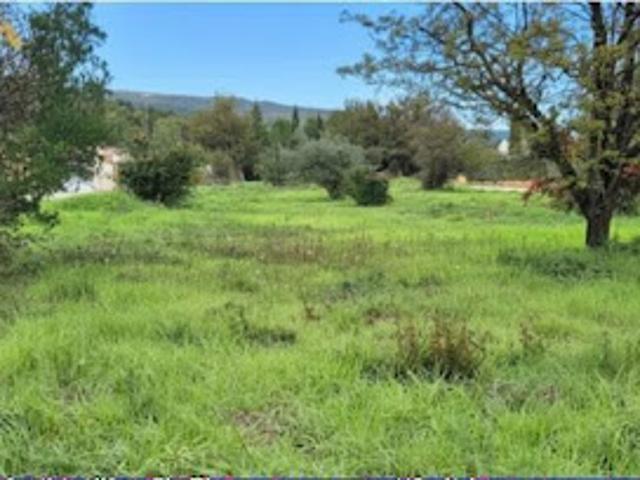 Vente Terrain 3158 m2 Garéoult