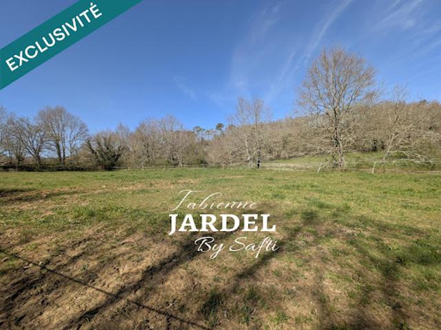 Vente Terrain constructible 3225 m2 Nabirat