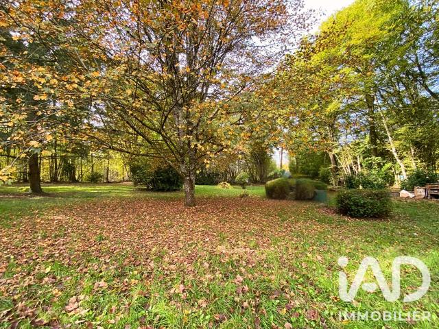 Vente Terrain 3 915 m²