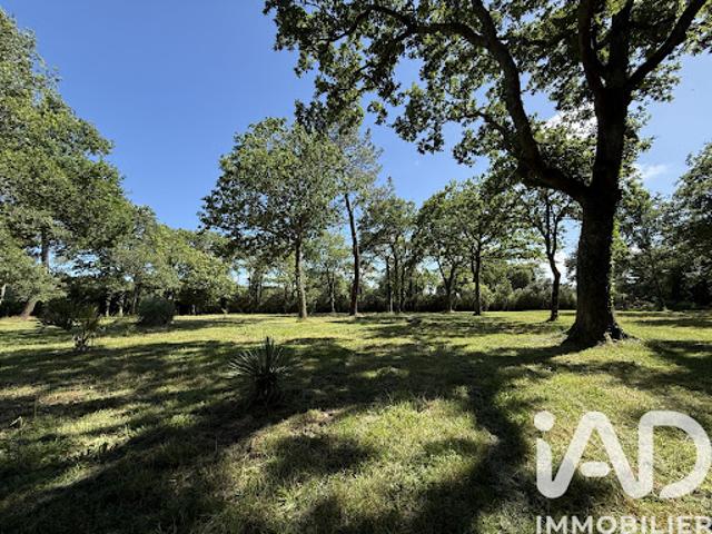 Vente Terrain 4413 m2 Belz
