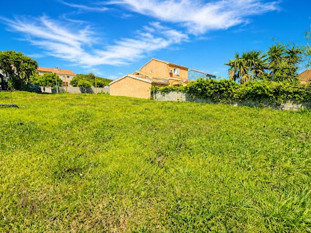 Vente Terrain 448 m2 Biguglia